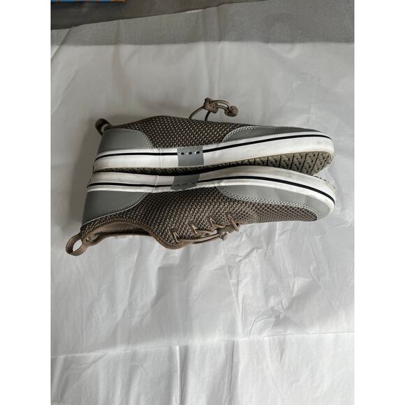 Huk size 8.5 mens HUK Mania shoes fishing beige/gray light weight quick drying - Picture 5 of 10